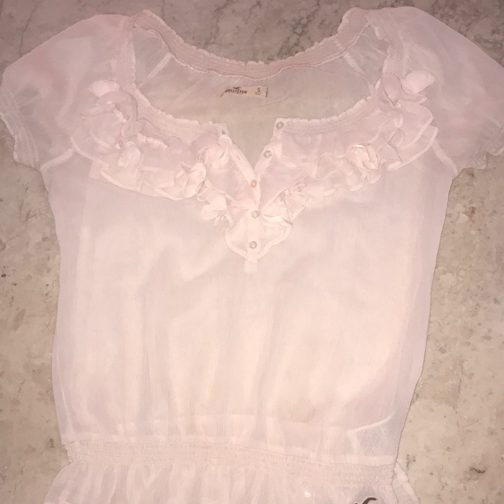 Beautiful light pink floral T-shirt